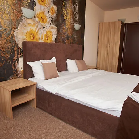Hotel Flamingo 3*