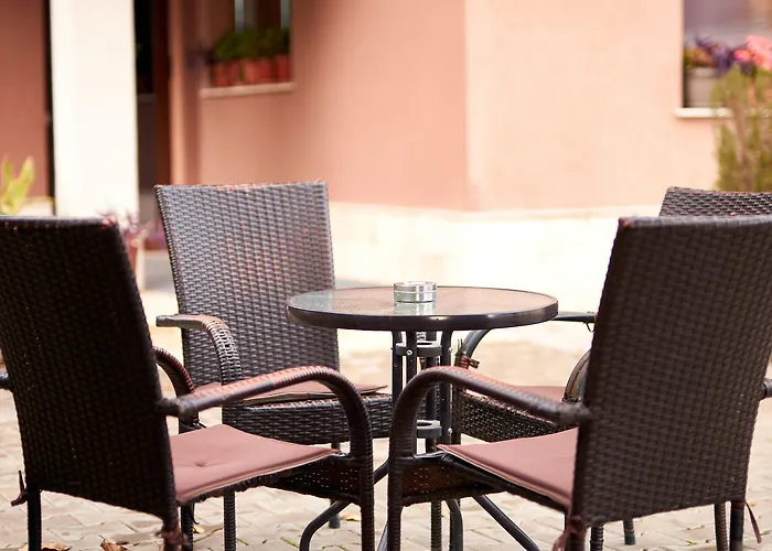 Готель Flamingo