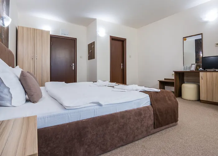 Flamingo 3* Пловдив