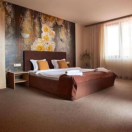 Flamingo 3* Пловдив
