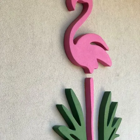Flamingo 3*